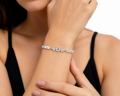 Brazalete tiny Angel - un símbolo de amor eterno
